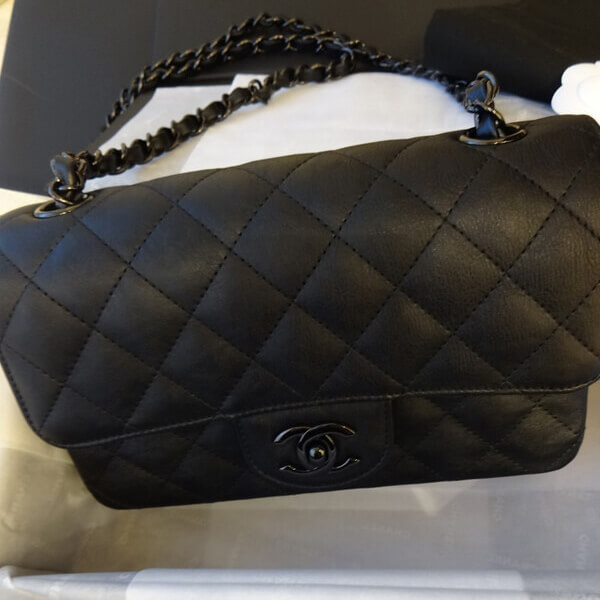 シャネルスーパーコピー ミニマト黒 2020新作限定 ブラック金具で超希少